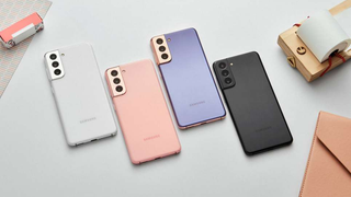 Samsung explica por qué dejará de incluir cargador y auriculares en sus futuros teléfonos